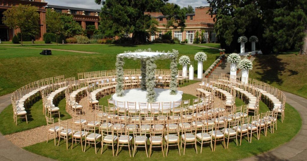 blog outdoor wedding venues cover